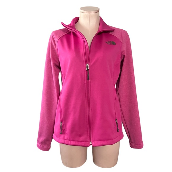 The North Face pink Windwall zip up jacket in Medium. Pockets. - Picture 2 of 15